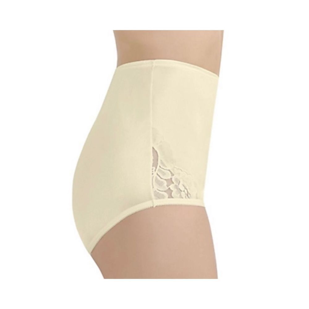 Vanity Fair Lace Nouveau Brief Panty 13001